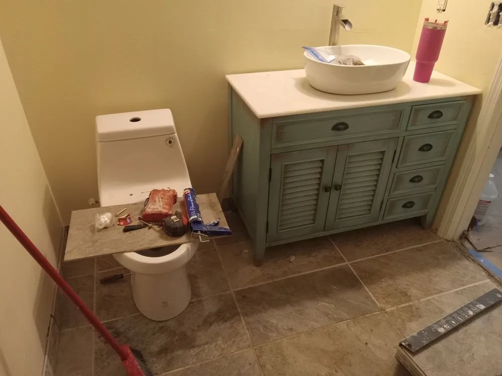 Slide of Newsomes Contracting