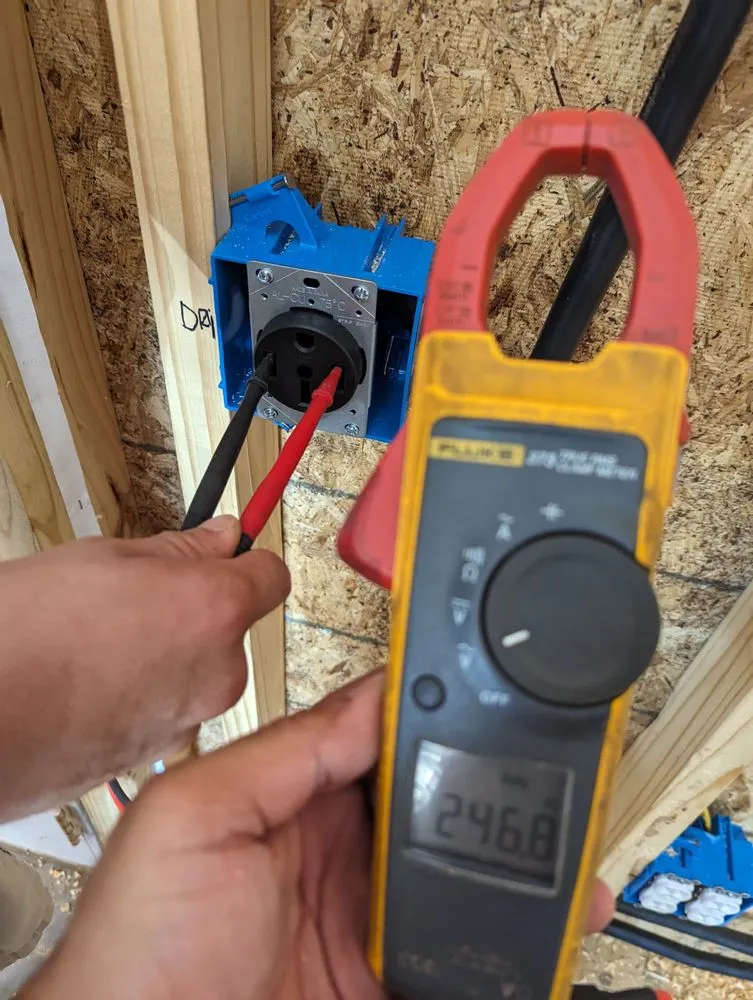 Slide of Newstar-Electric