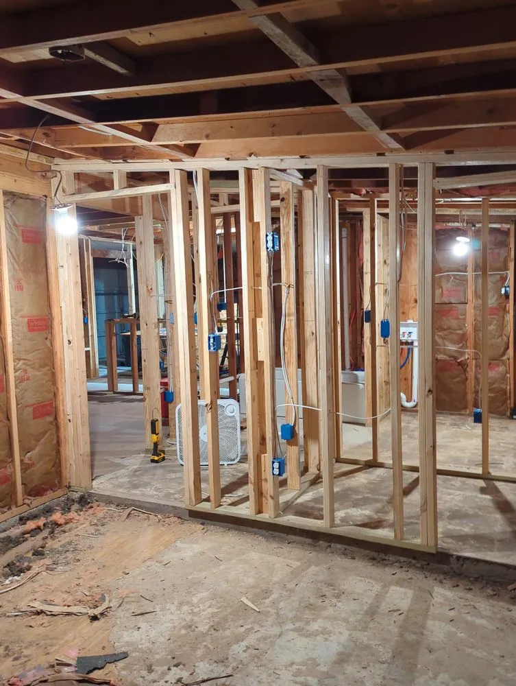 Slide of Newstar-Electric