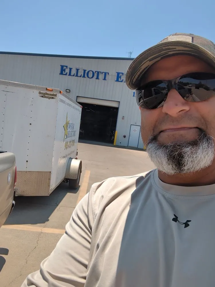 Slide of Newstar-Electric