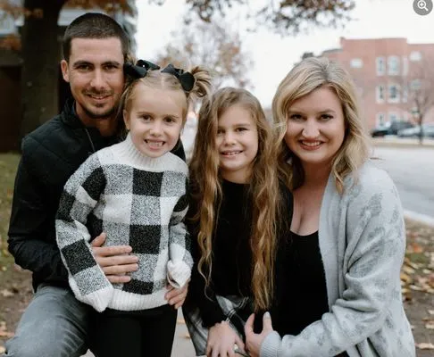 Next Level Electric Logo