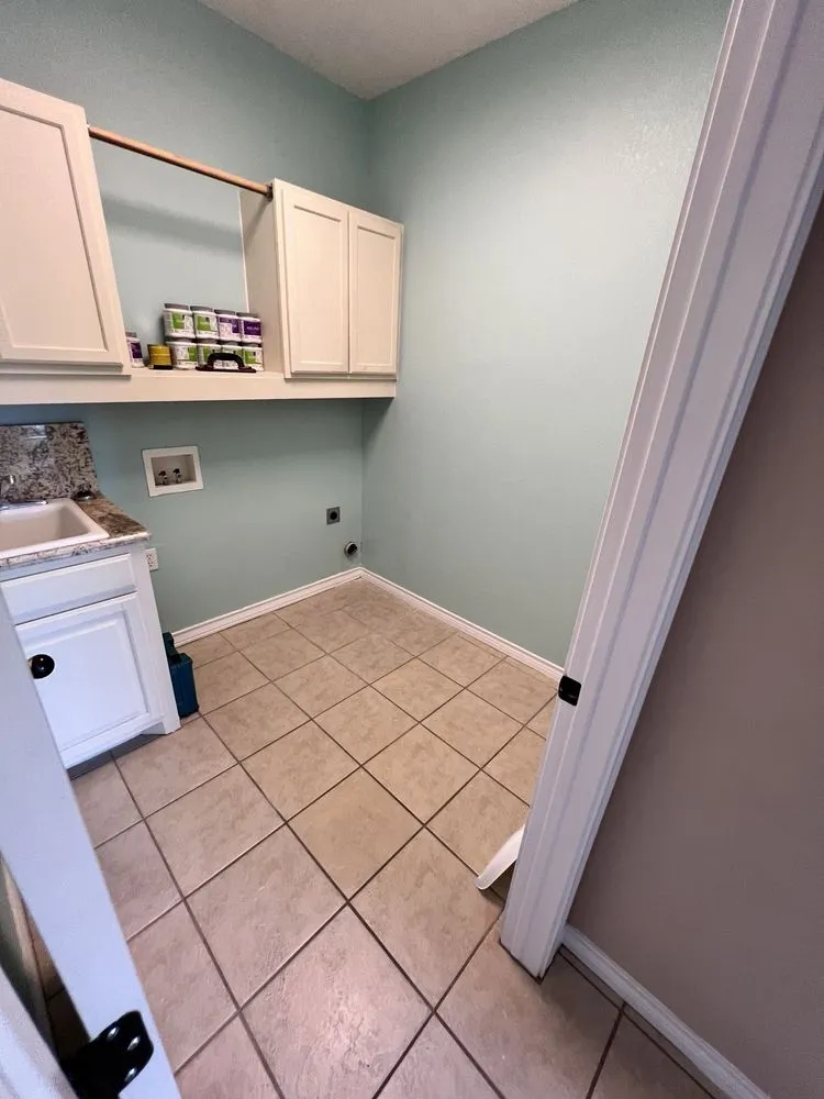 Licensed electrical service for homes in wiring installation,  by 