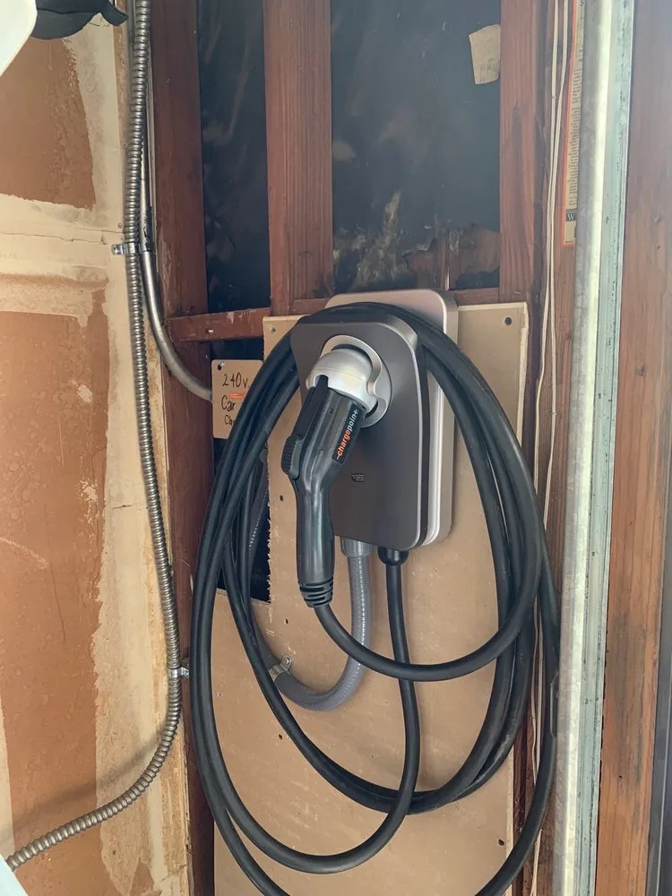 Reliable outlet and switch repair experts serving Reseda, CA - Nexus Electric