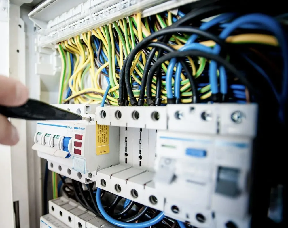 Slide of Nice Electric