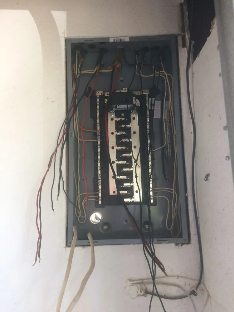 Slide of Nice N Neat Handyman