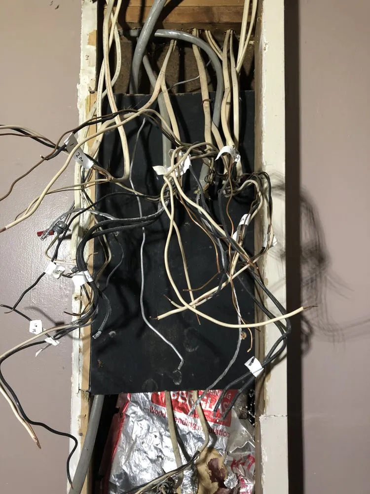 Slide of Nice Splice Electric