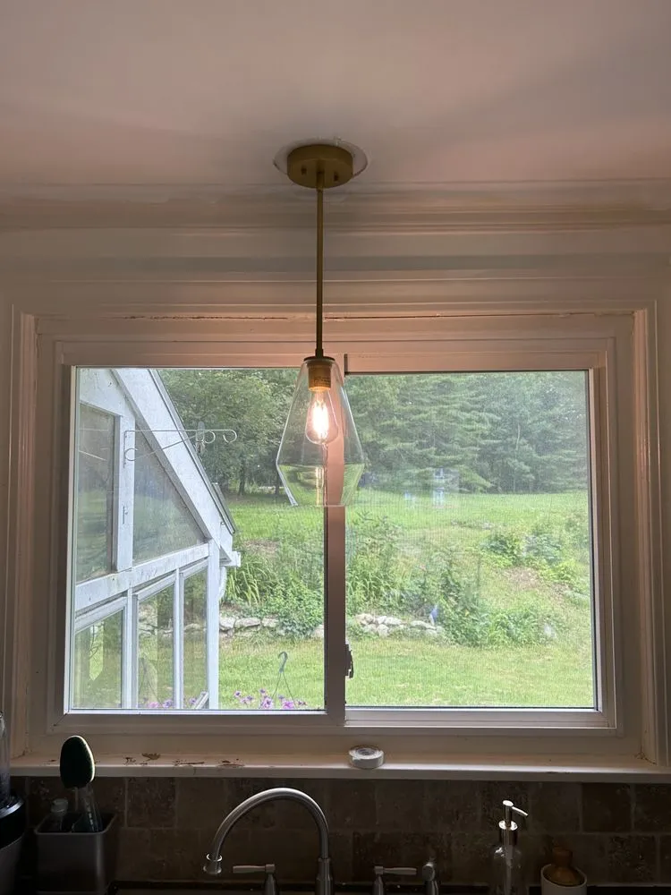 Slide of Nicholas Ferrera Electrician