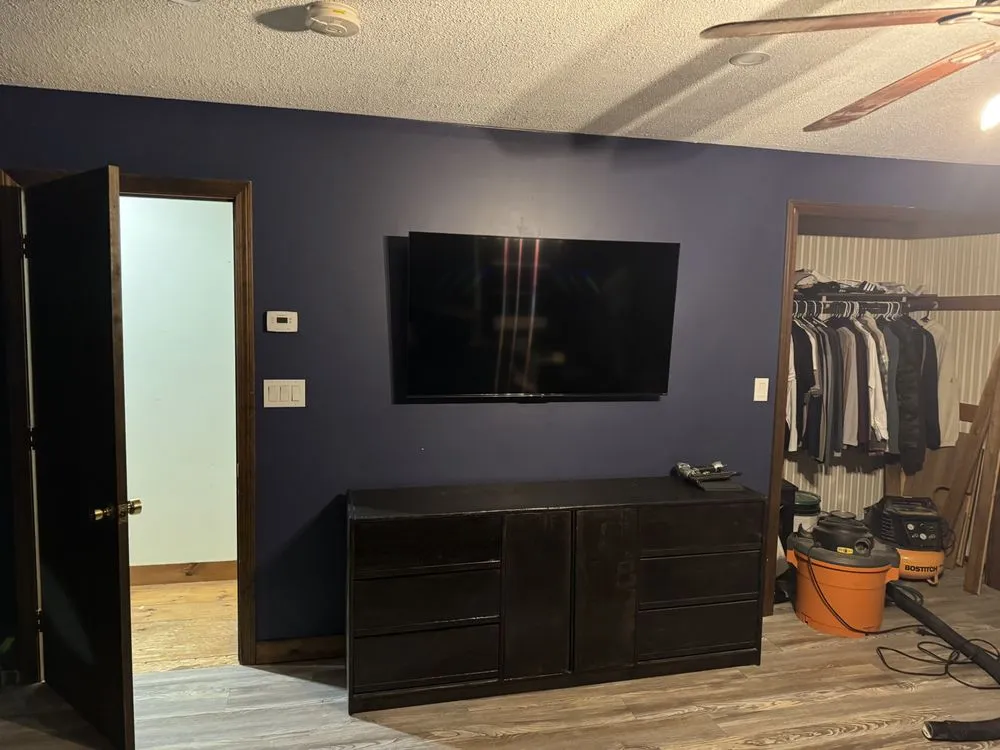 Certified circuit breaker repair experts serving ,  - Nicholas Theriault Electrician