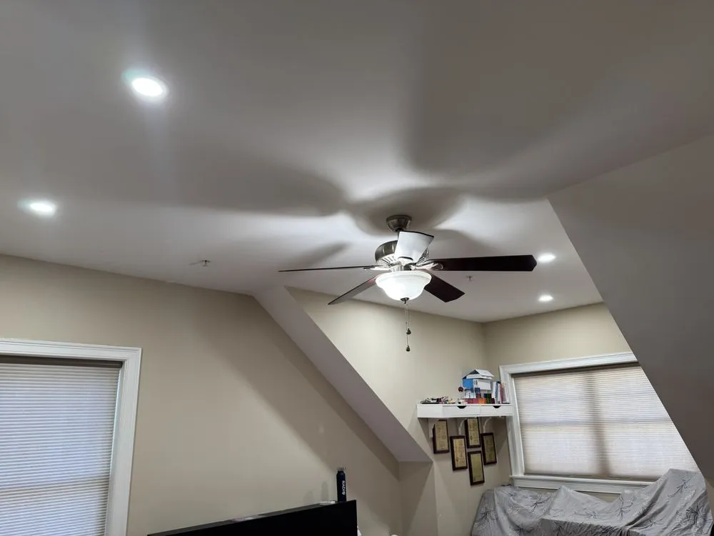 Slide of Nicholas Theriault Electrician