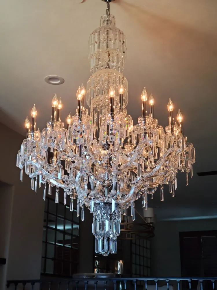 Emergency electrician providing wiring installation in , 