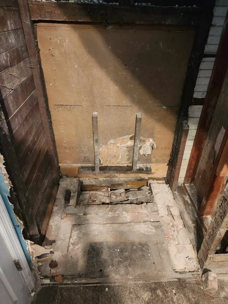 Slide of Nichols Tile Electrical & More