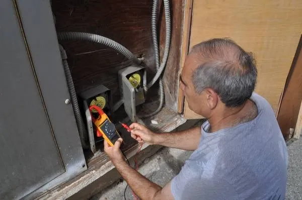 Slide of Nick & Sons Handyman