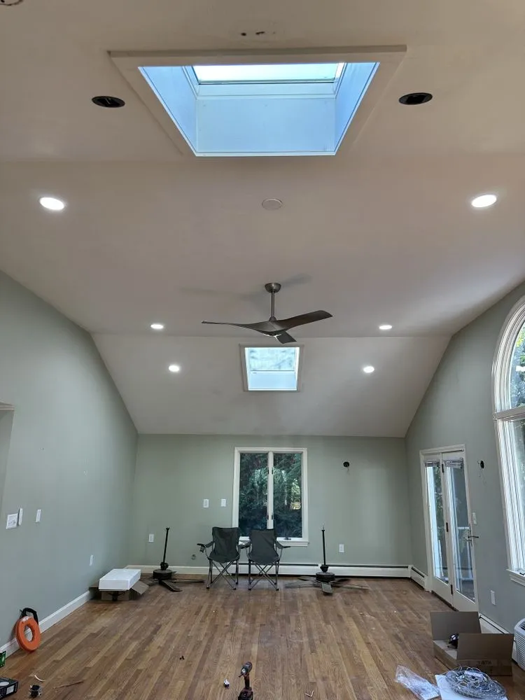 Slide of Nick Gordon Electrician