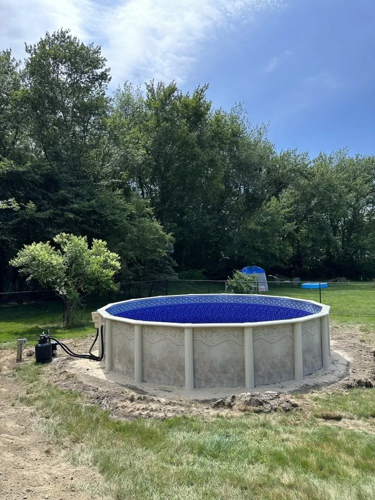 Slide of Nick Gordon Electrician