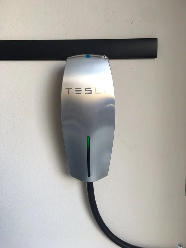 Slide of Nicks Electric