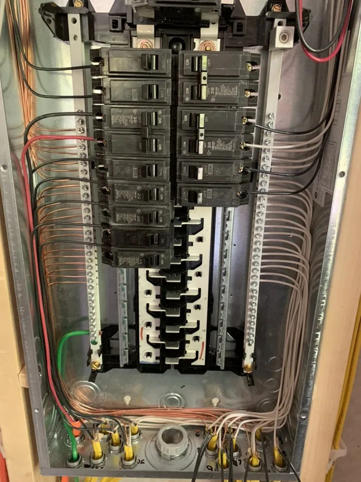 Slide of Nicky Electric