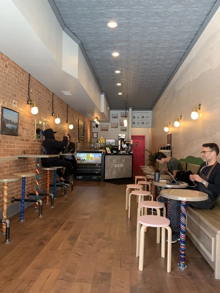 Slide of Nie Electric