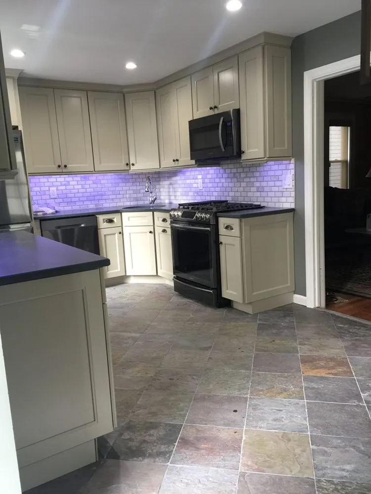 Slide of Nie Electric