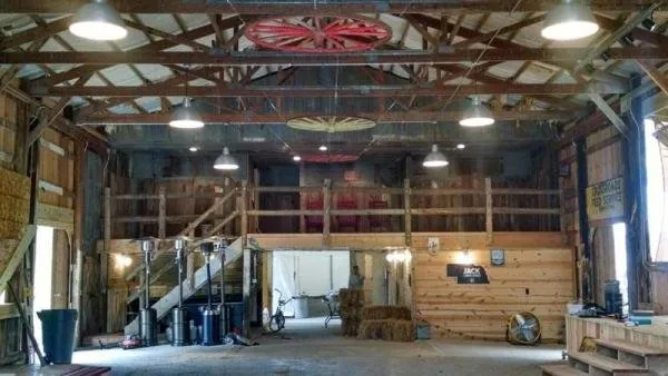 Slide of Nienaber Electrical