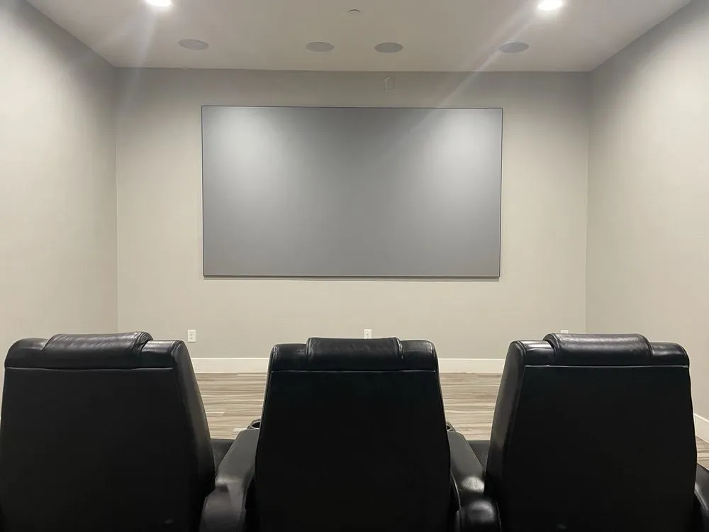 Slide of Nieves Electric