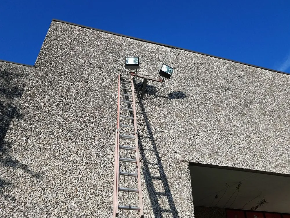 Slide of Night Flyer Electric