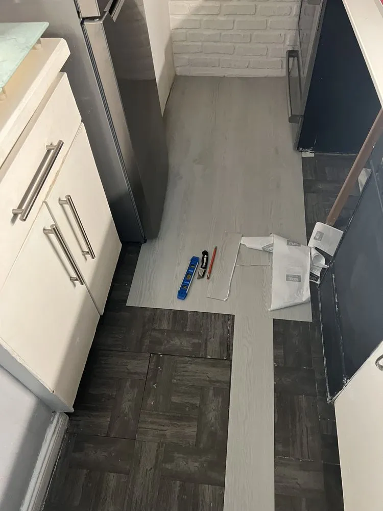Emergency electrician providing panel upgrade in Brooklyn, NY - Nikita Electrician