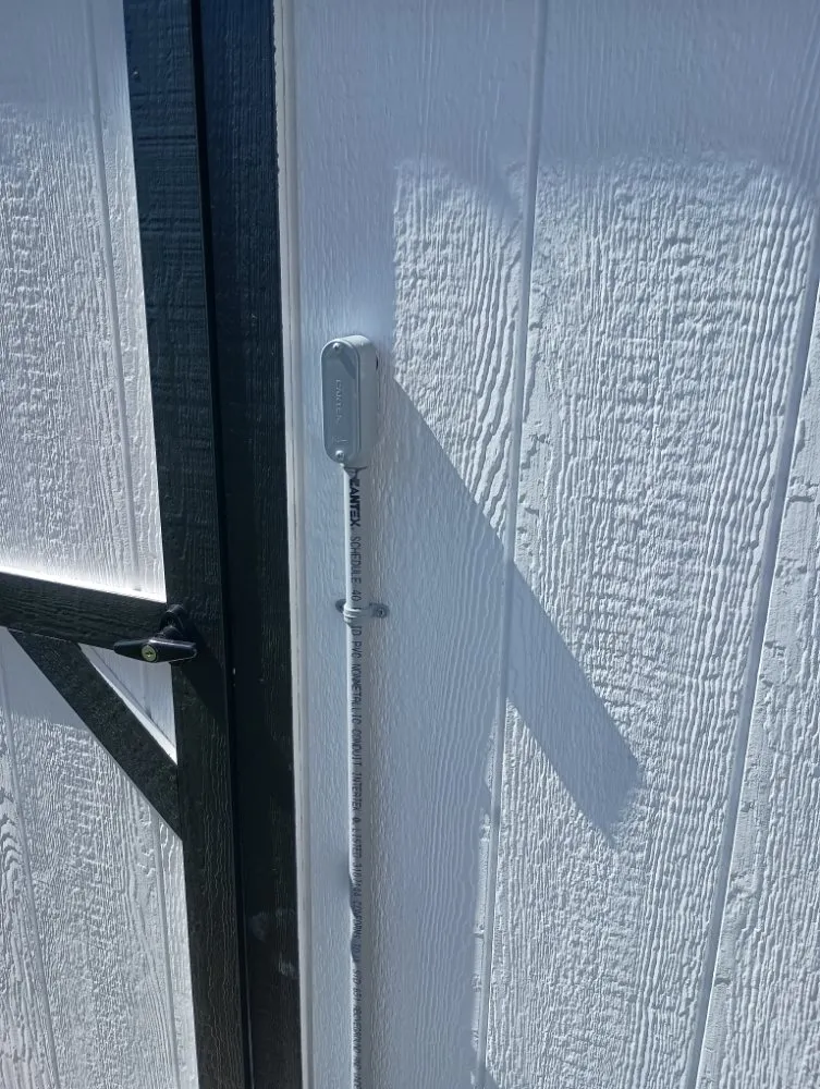 Licensed electrician providing lighting installation in , 