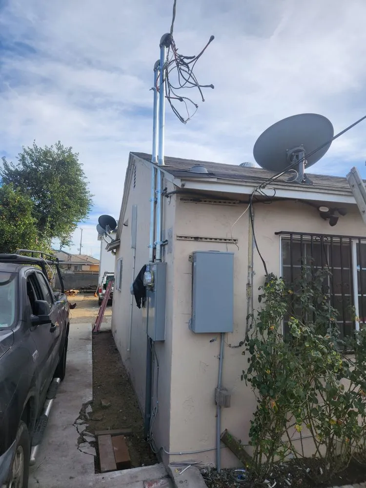 Emergency electrical service for homes in wiring installation,  by 