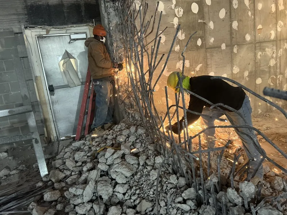 Expert electrical service for homes in electrical repair,  by 