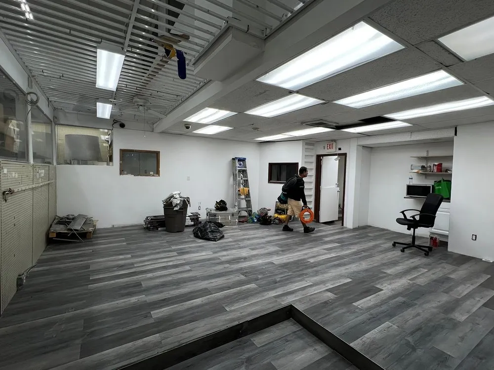 Slide of No-Rizo Construction