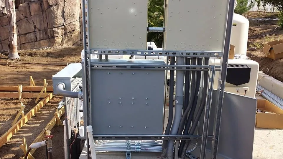 Slide of No Shorts Electric