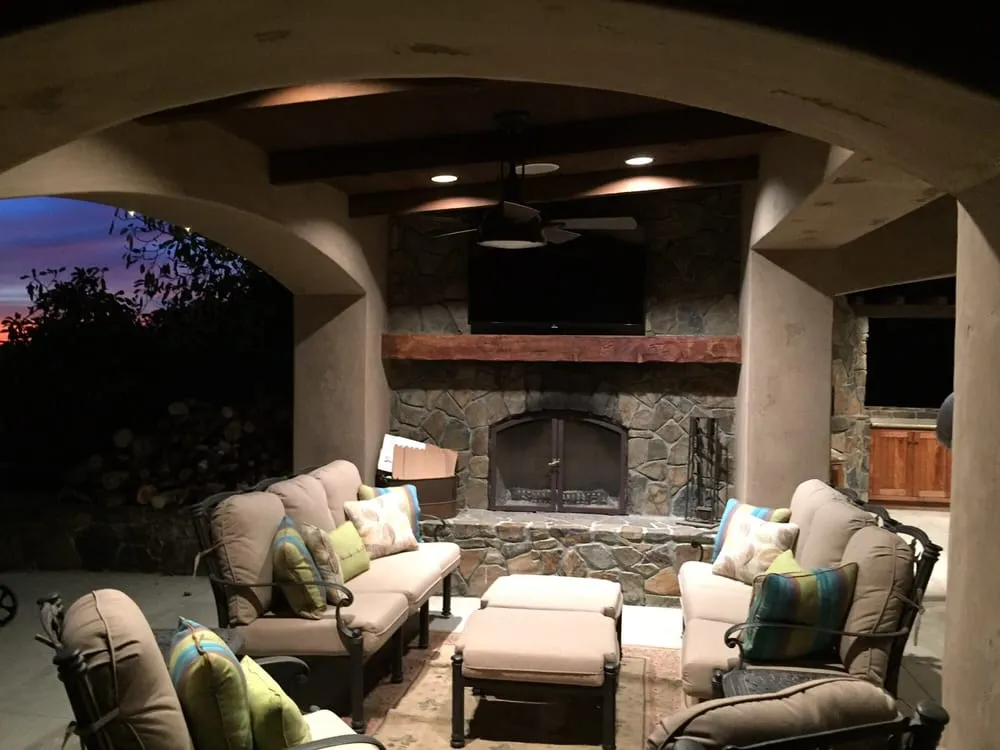 Slide of No Shorts Electric