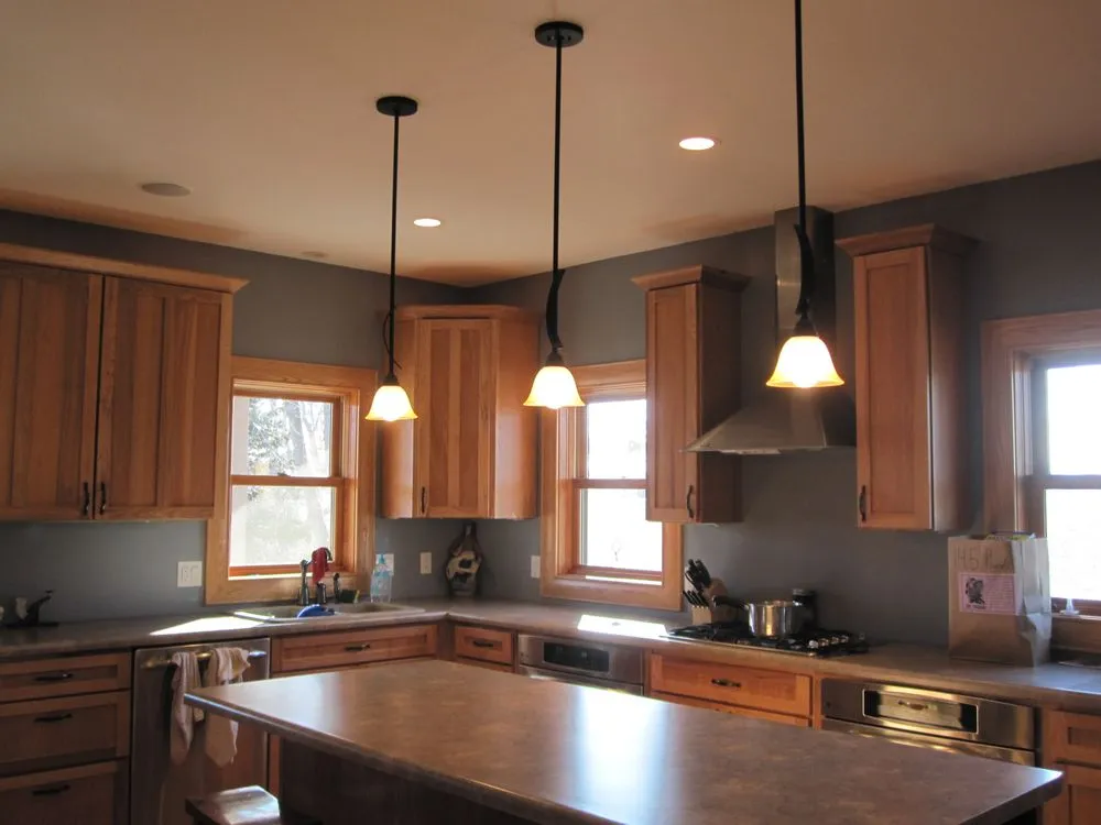 Slide of No Shorts Electric