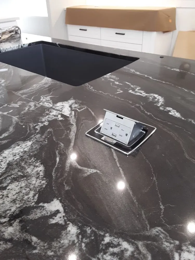 Slide of No Wattz Electric