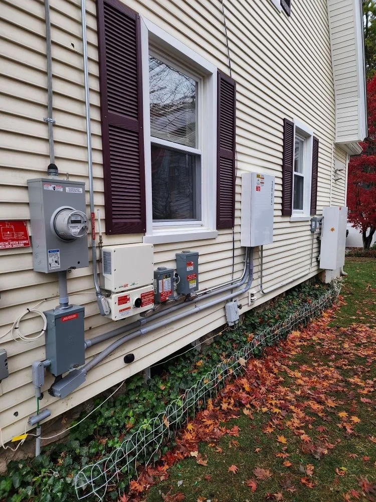 Slide of Noahs Electric