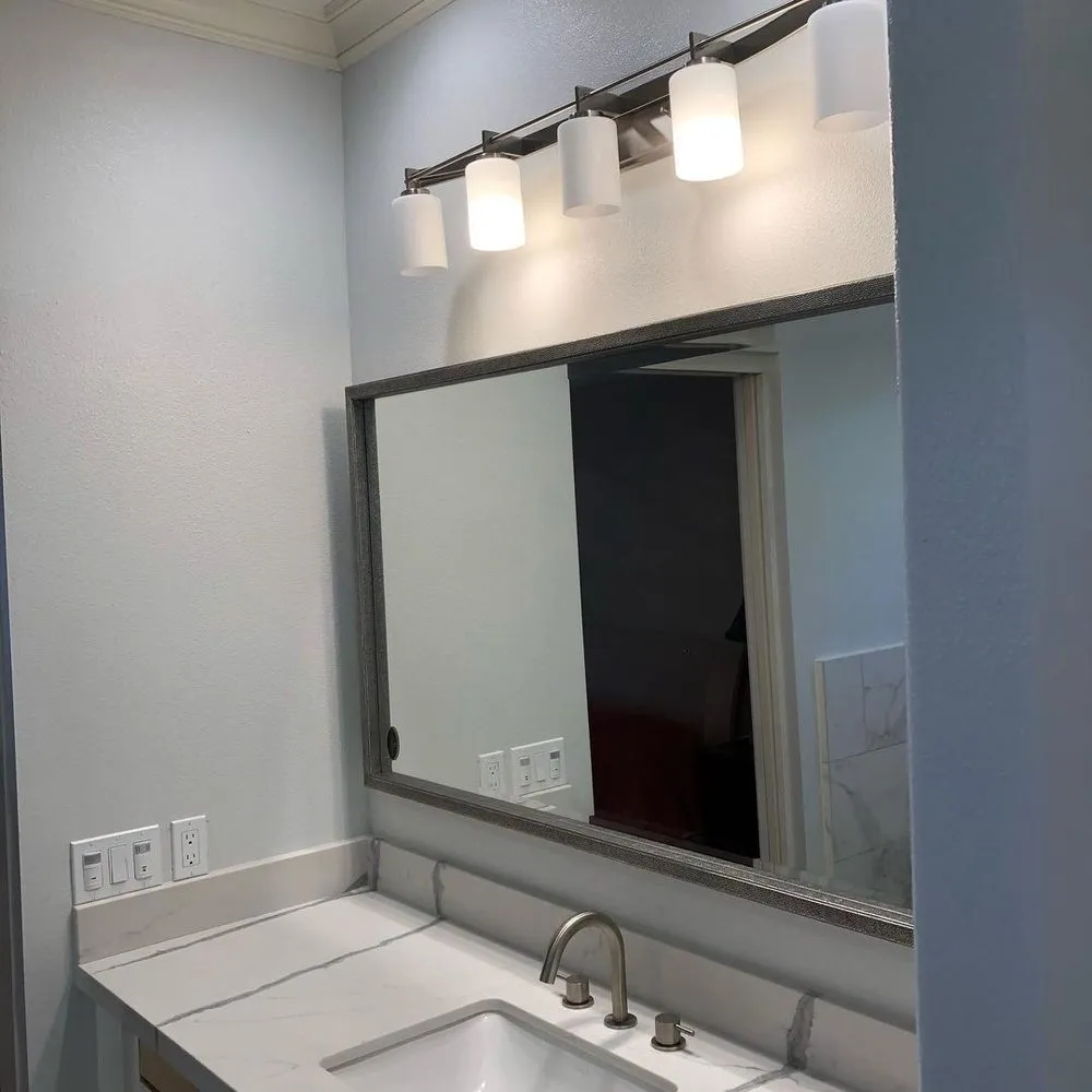 Slide of Noble Electrician Service