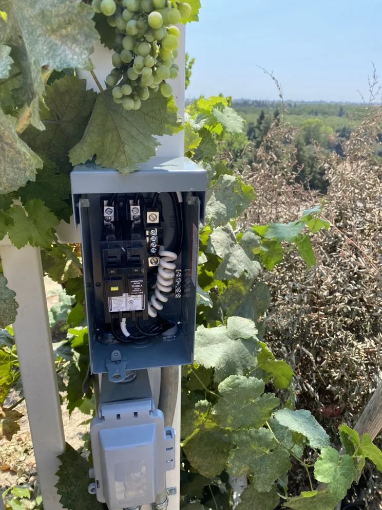 Slide of Noel's Electrical Contracting Service