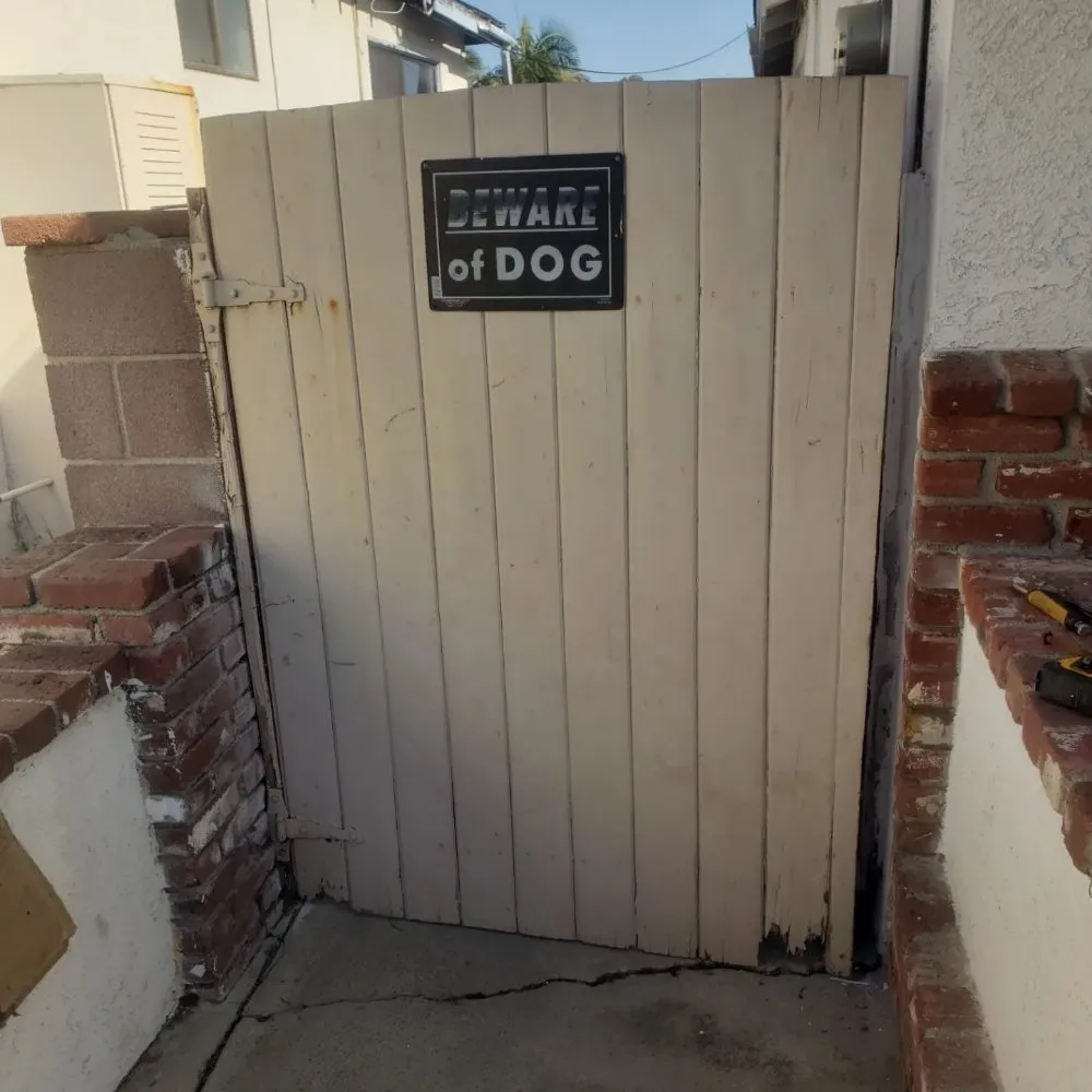 Slide of Noga Handyman Services