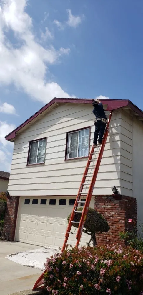 Professional electrician providing outlet and switch repair in Torrance, CA - Noga Handyman Services