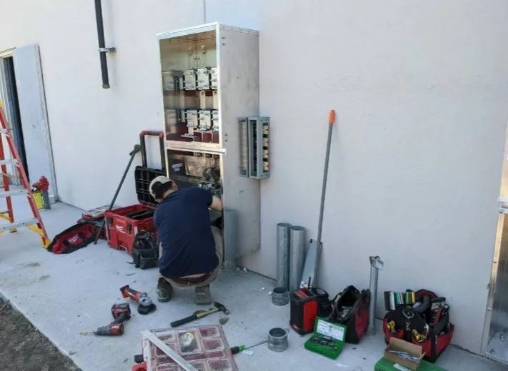 Certified electrician providing wiring installation in Nottingham, MD - Nong Electric