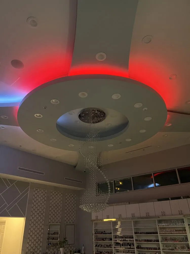 Slide of Noor Electric