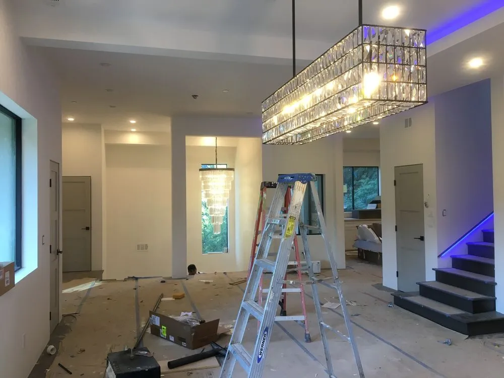 Slide of Noor Electric