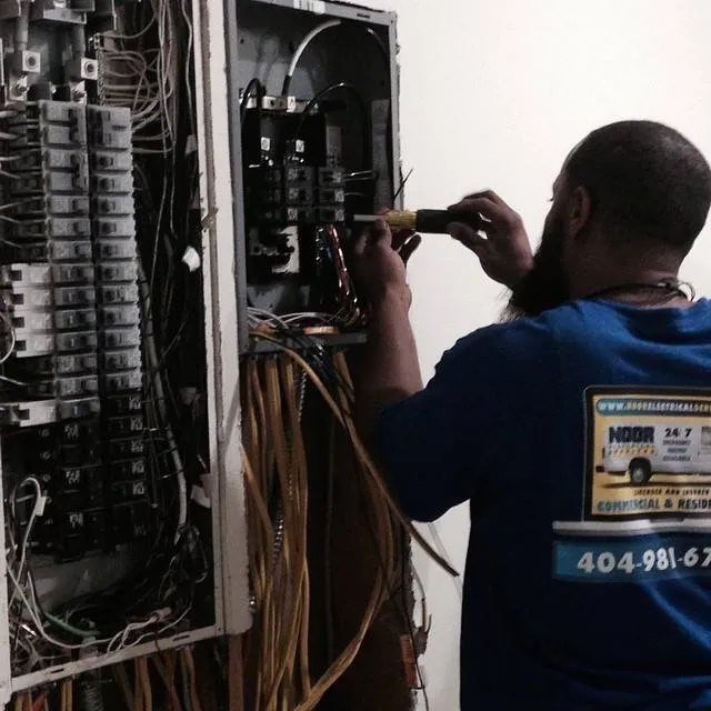 Slide of Noor Electrical Services