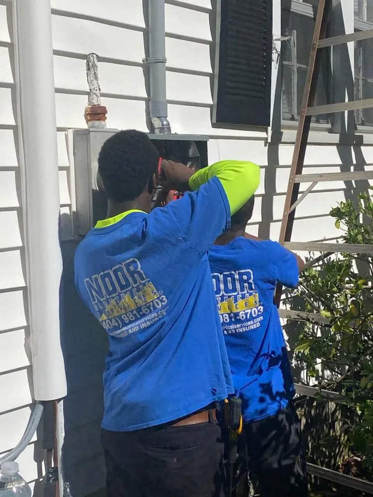 Slide of Noor Electrical Services