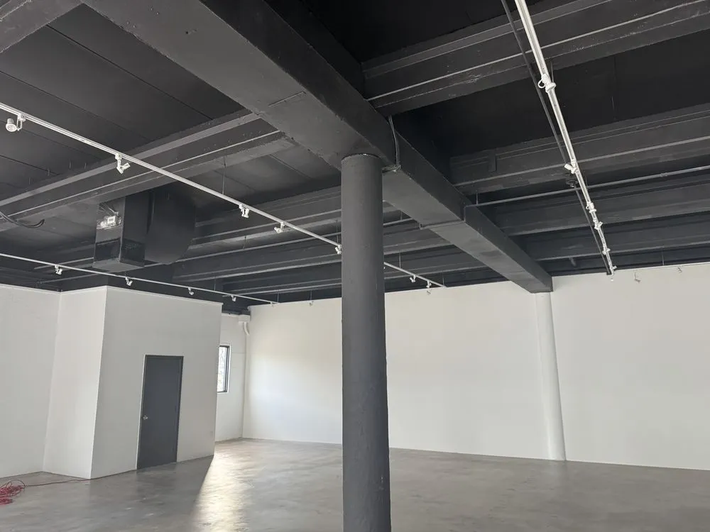 Slide of Norberto Electrical Services