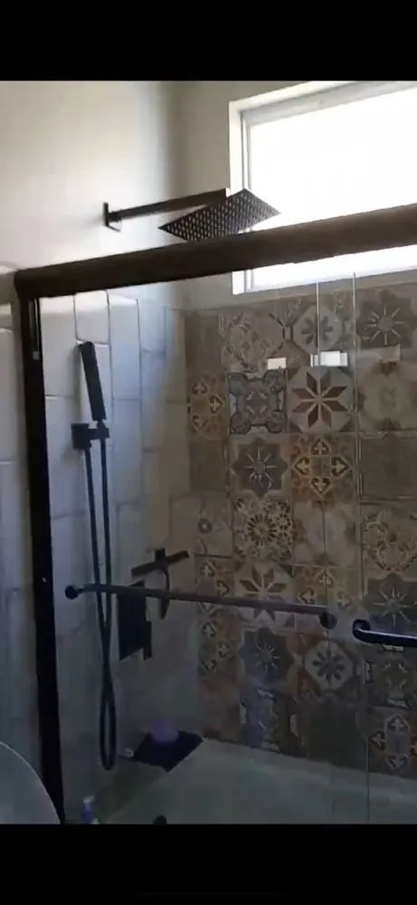 Slide of Noriega's Handy Man