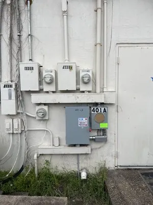 Norris Electric Logo