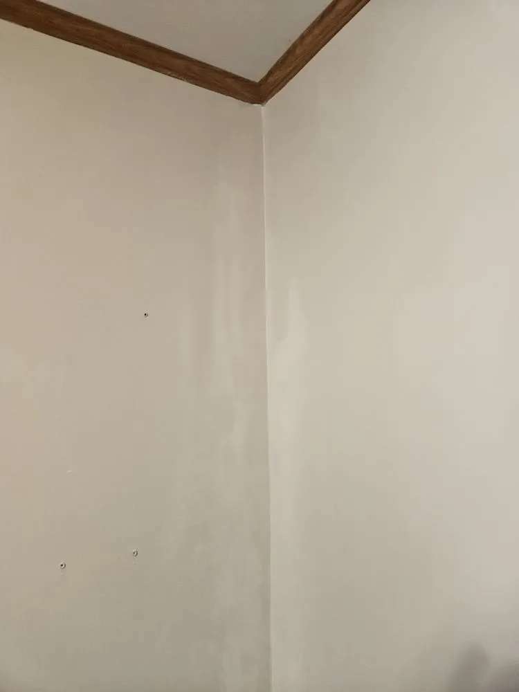 Certified outlet and switch repair in Waterford Township, MI by Norsemen Maintenance And Repair