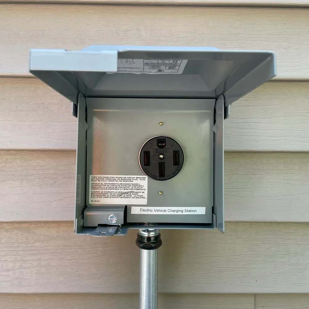 Reliable electrician providing wiring installation in North Baldwin, NY - North Baldwin Electric