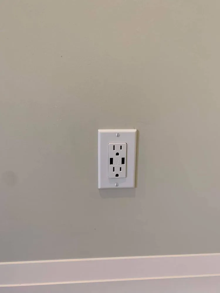 Slide of North Chicago Electricians